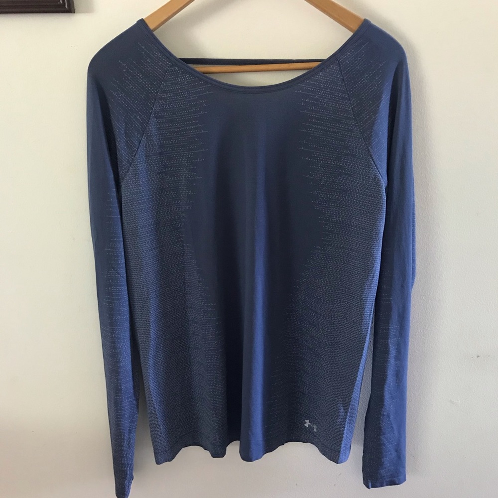 New Under Armour Long Sleeved Open Back Top